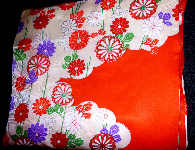 Thumbnail: Gosho Guruma Red Kimono