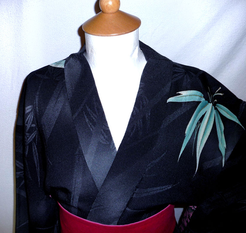 Thumbnail: Antique Long Kimono - Bamboo