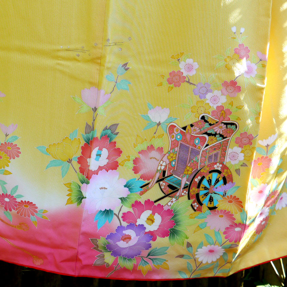 Thumbnail: Yellow Silk Kimono 9