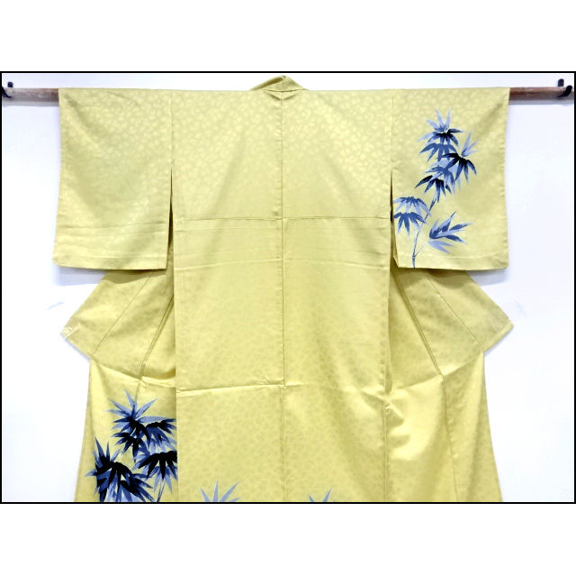 Thumbnail: Beautiful Bamboo Leaves Kimono