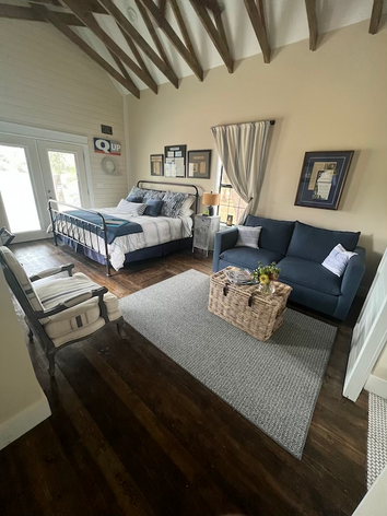 Cabin4B_web.png