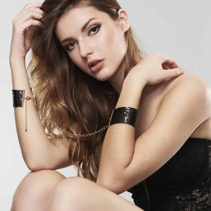 תמונה ממוזערת: Bijoux Indiscrets Desir Metallic Handcuffs • ביז'ו: אזיקים שהופכים לצמיד אלגנטי