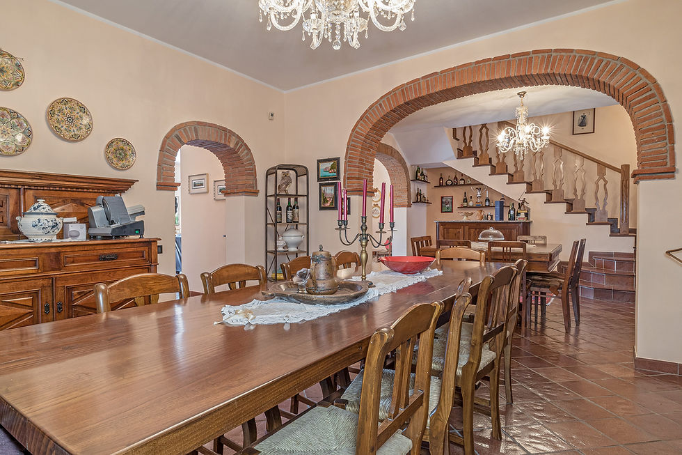 Miniatura: Dimora Bifamiliare con parco e locale produttivo - Two-Family Residence