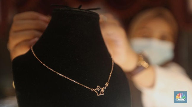PT Solid Gold Berjangka | Siapkan Duit, Borong Emas Yuk! Harganya Makin Murah Lho…