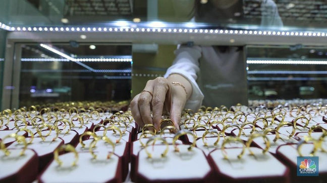 PT Solid Gold | Kalau Disawang-sawang, Harga Emas Masih Bisa Naik Lagi Nih!