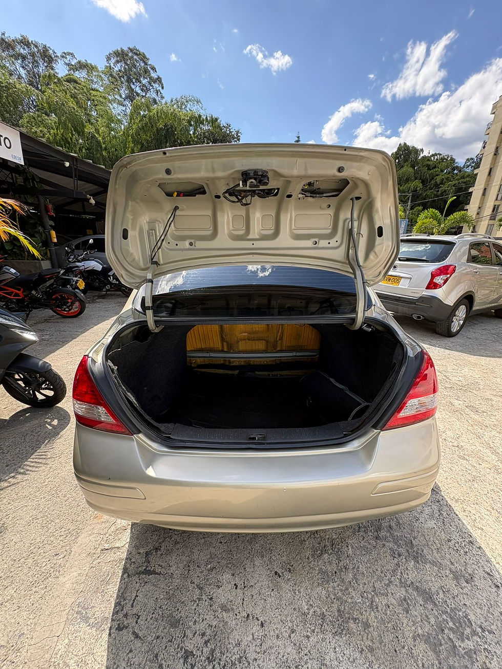 Miniatura: NISSAN TIIDA EMOTION