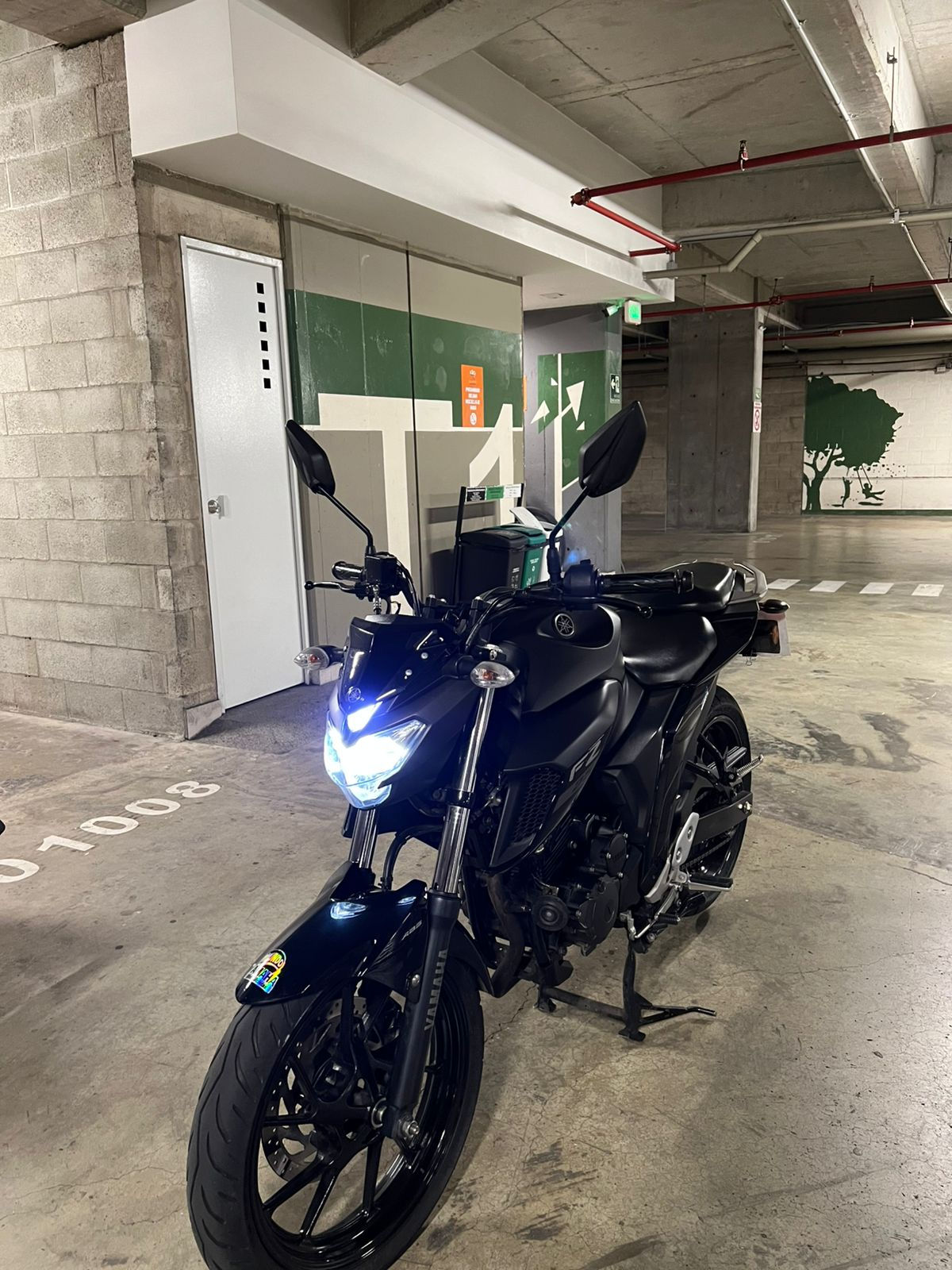 YAMAHA FZ