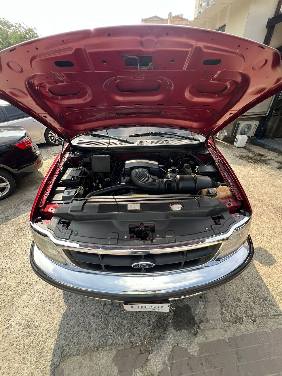 Miniatura: FORD F-150 XLT 4X2