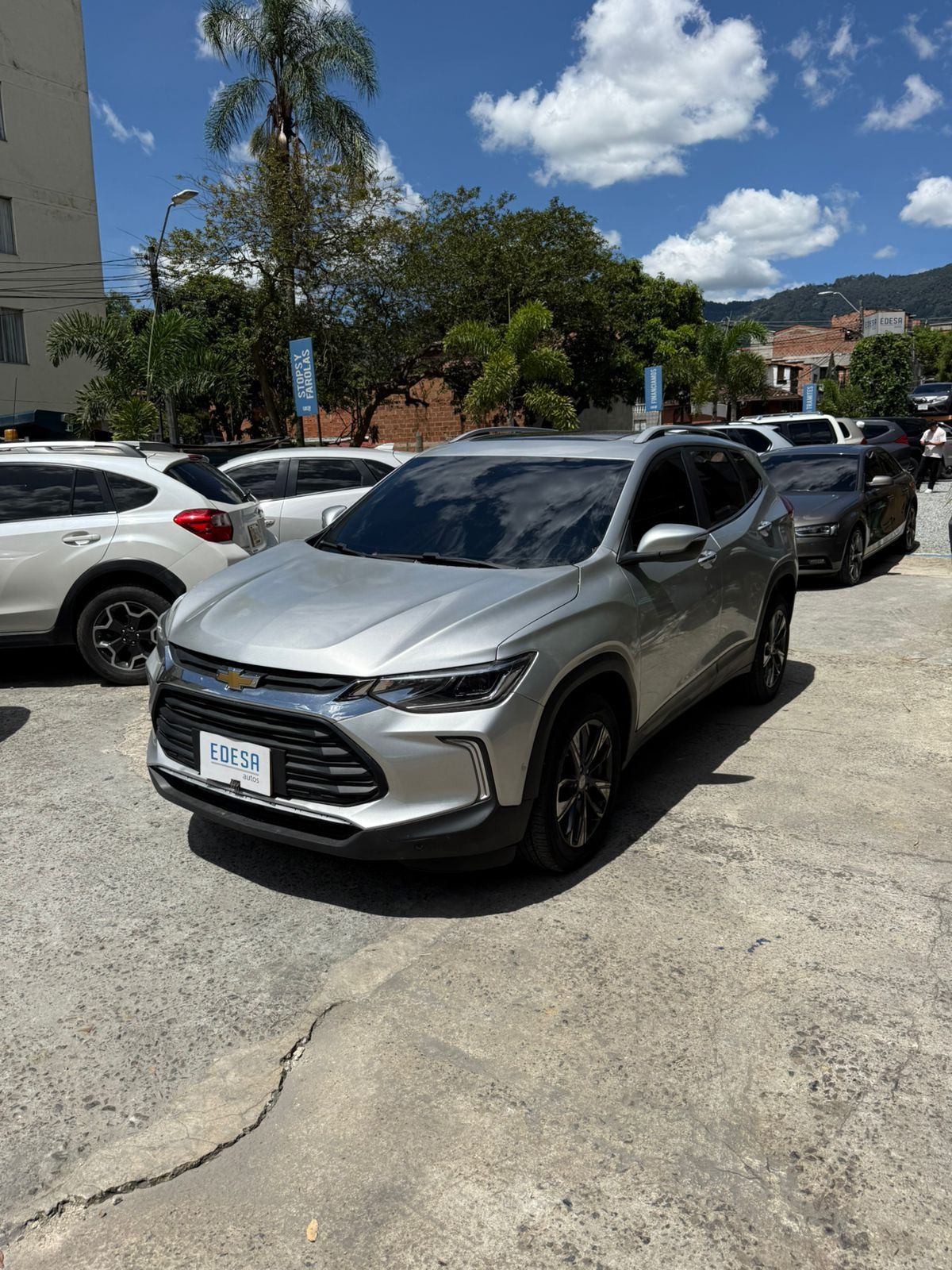 TRACKER TURBO PREMIERE SALVAMENTO