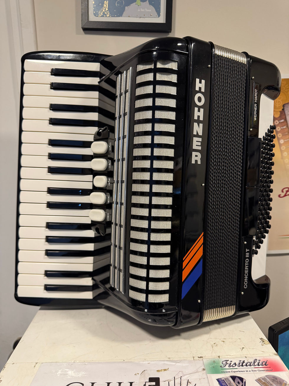 Miniatura: 🇩🇪Acordeón Alemán Hohner Concerto IIIT