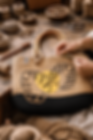 Sac à main artisanal authentique fait main à l'atelier