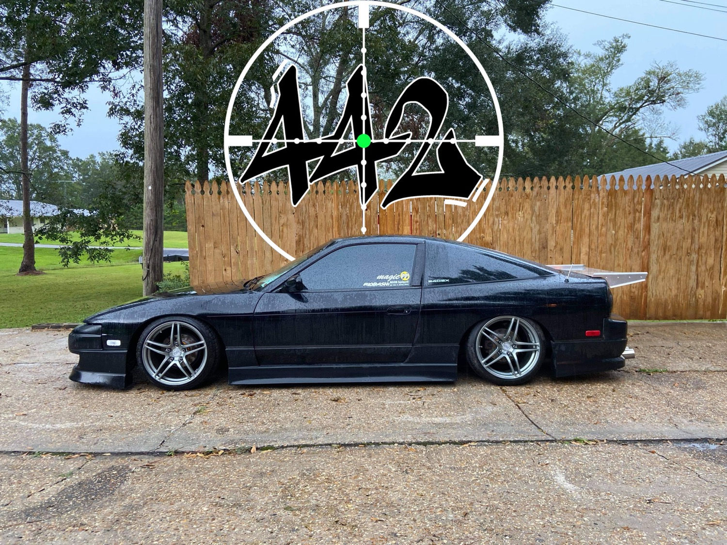 “Shooters only v2” greendot 442 crosshair Die Cut