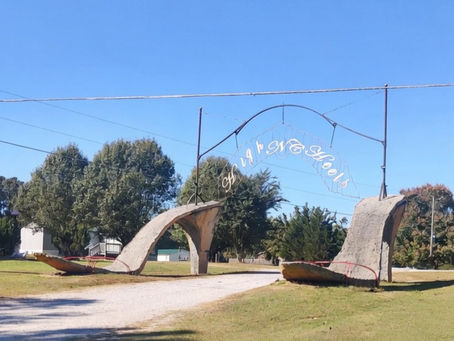 Giant High Heels, Henderson North Carolina