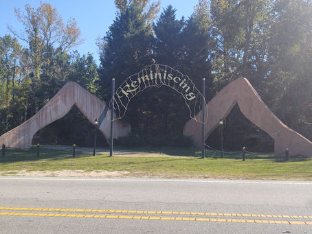 Giant Legs, Henderson North Carolina