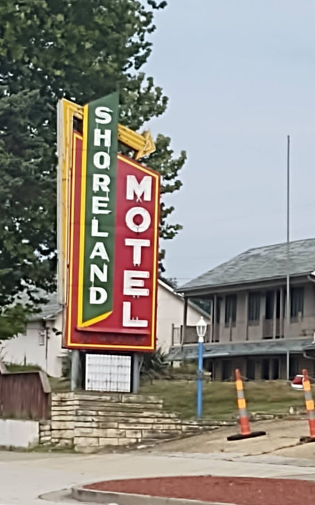 The Shoreland Motel, Lake Ozark Missouri