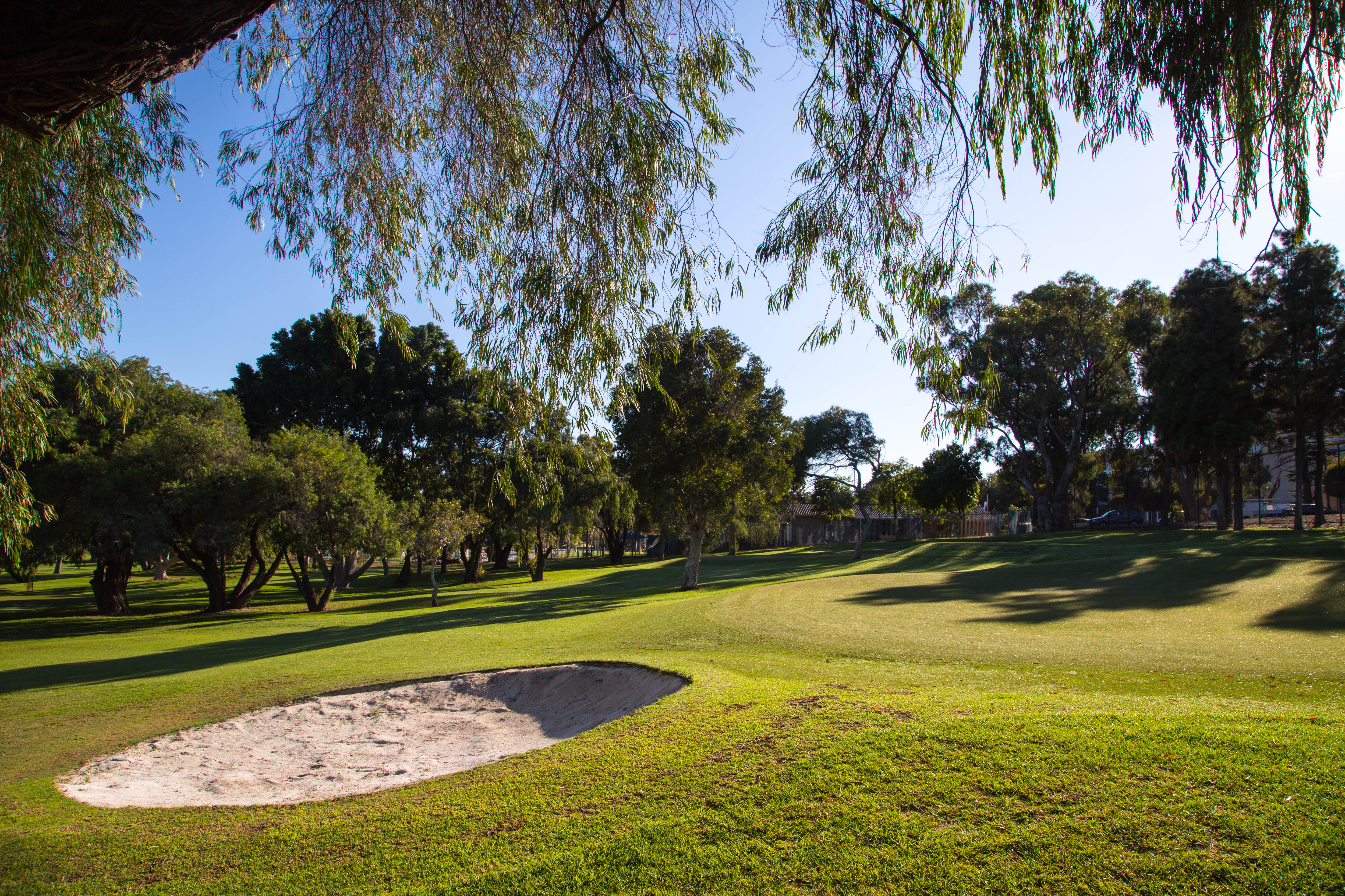 About Perth WA Lake Claremont Public Golf Course