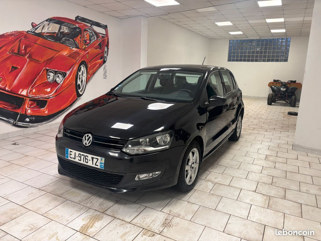 Volkswagen Polo 5 1.2 essence 70cv