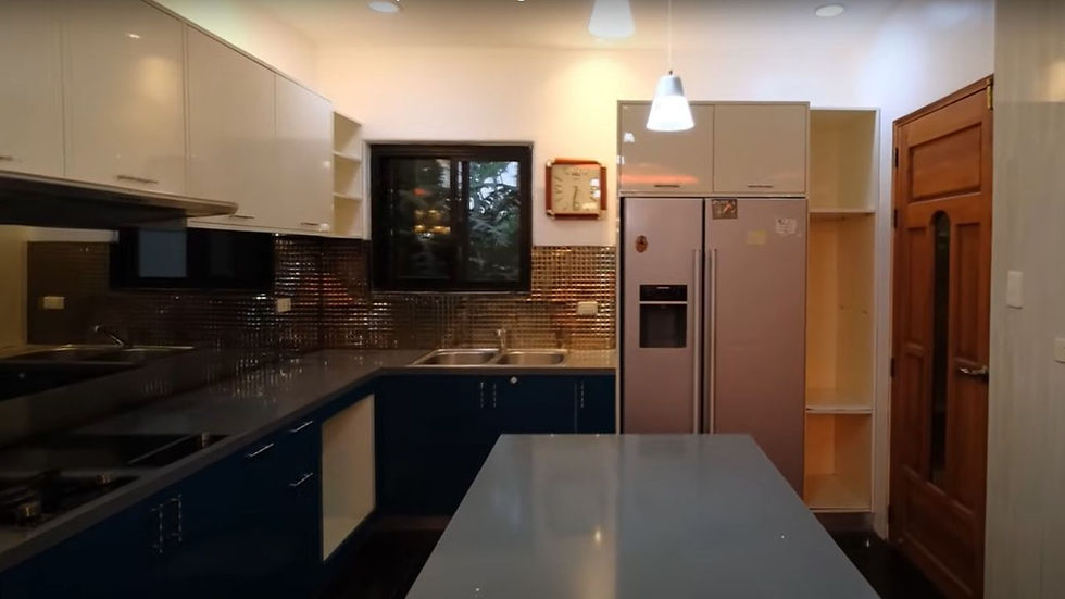 Thumbnail: A Rare Ponderosa Farm House