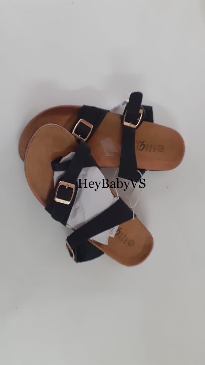 Thumbnail: Rouge adult  styled sandal