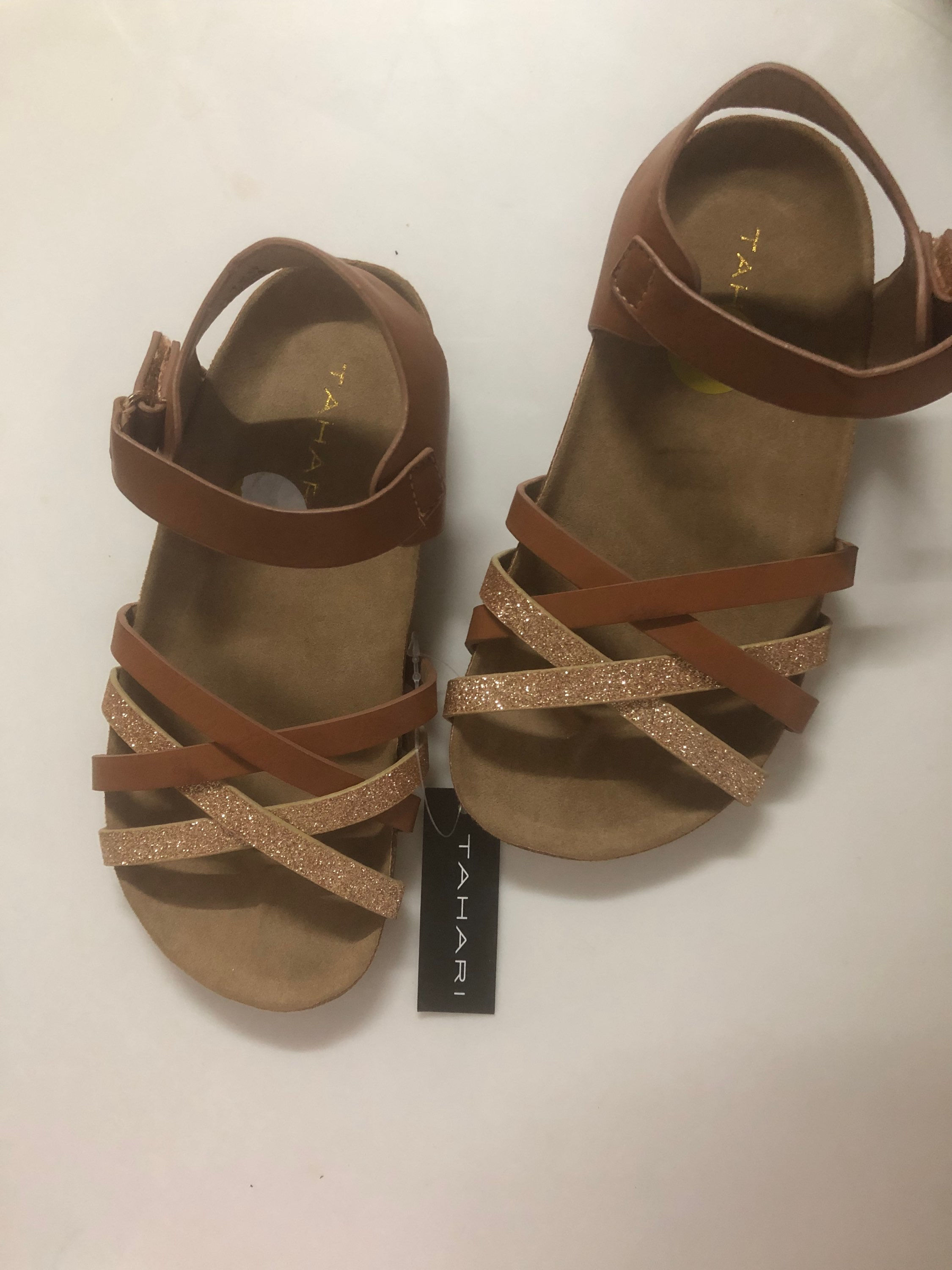 TAHARI Girls Sandal