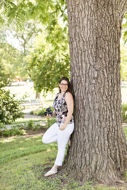 Lifestyle photographer Samantha Balzan of CaptiveHeart Photography in Frederick, MD.