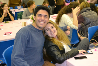 A UD Hillel Shabbat Experience: It’s not just about the meal