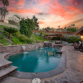 2,456 sqft
