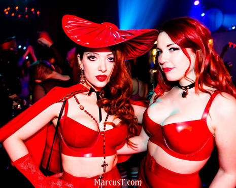 2014 karina and laura.jpeg