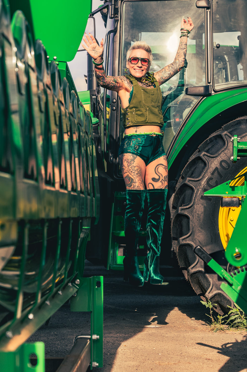 Model Tammy Rose - John Deere Print Photo Shoot