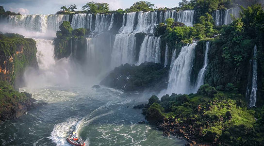 iguazu-falls--iguazu-national-park--brazil-argentina-paraguay-border--1171077586-0c0af92a3