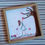 Miniatura: Quadro Moça colhendo flores (Quilling)