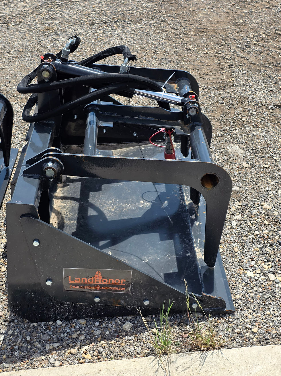 right view of grapple