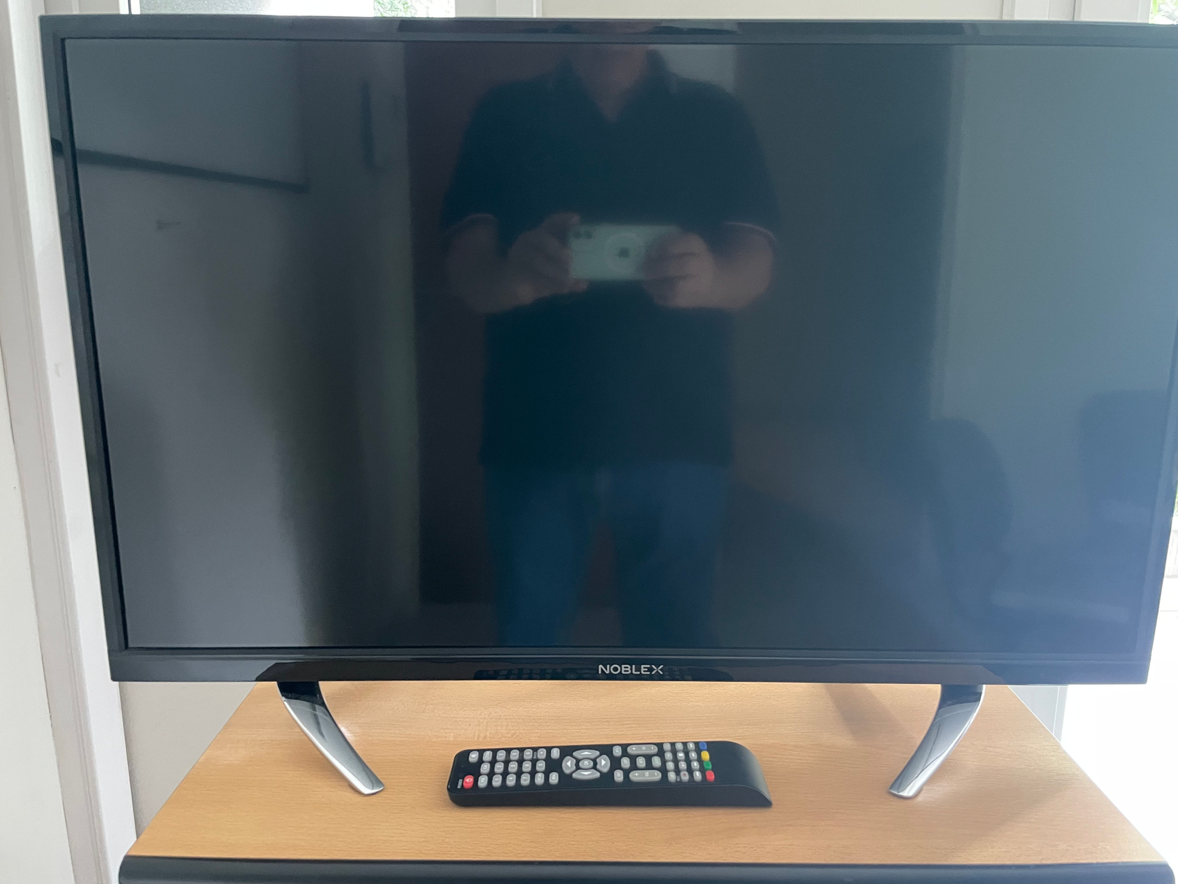Televisor Noblex LCD