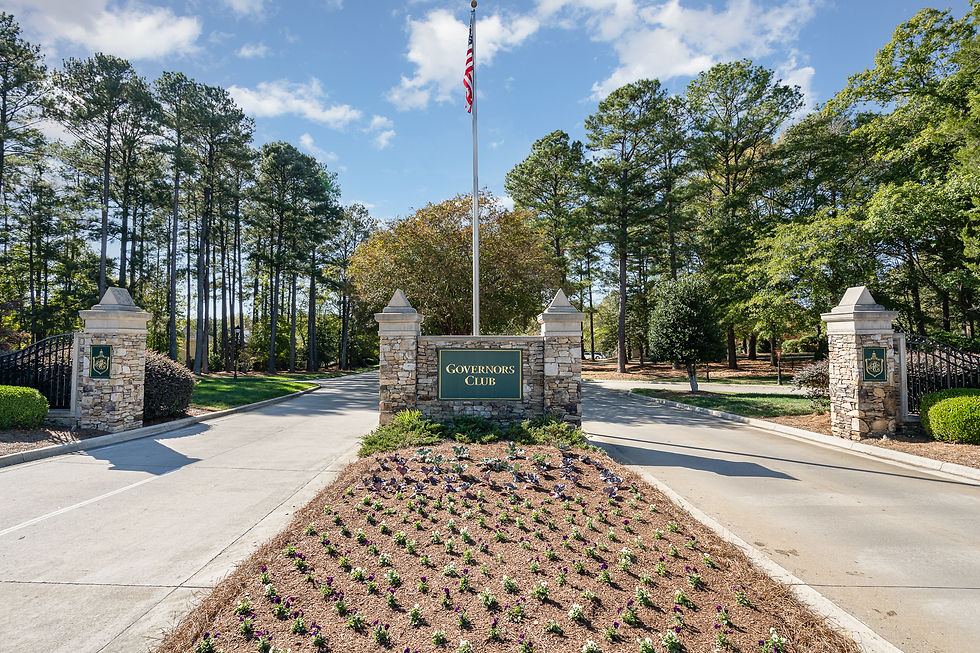 governors club entrance sign