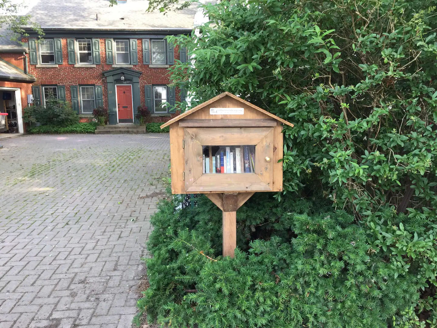 post box of the small lake house