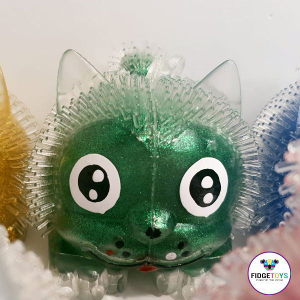 תמונה ממוזערת: כדור שפיצים עיניים