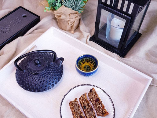 לחם שיבולת שועל עם זרעים ופירות יבשים