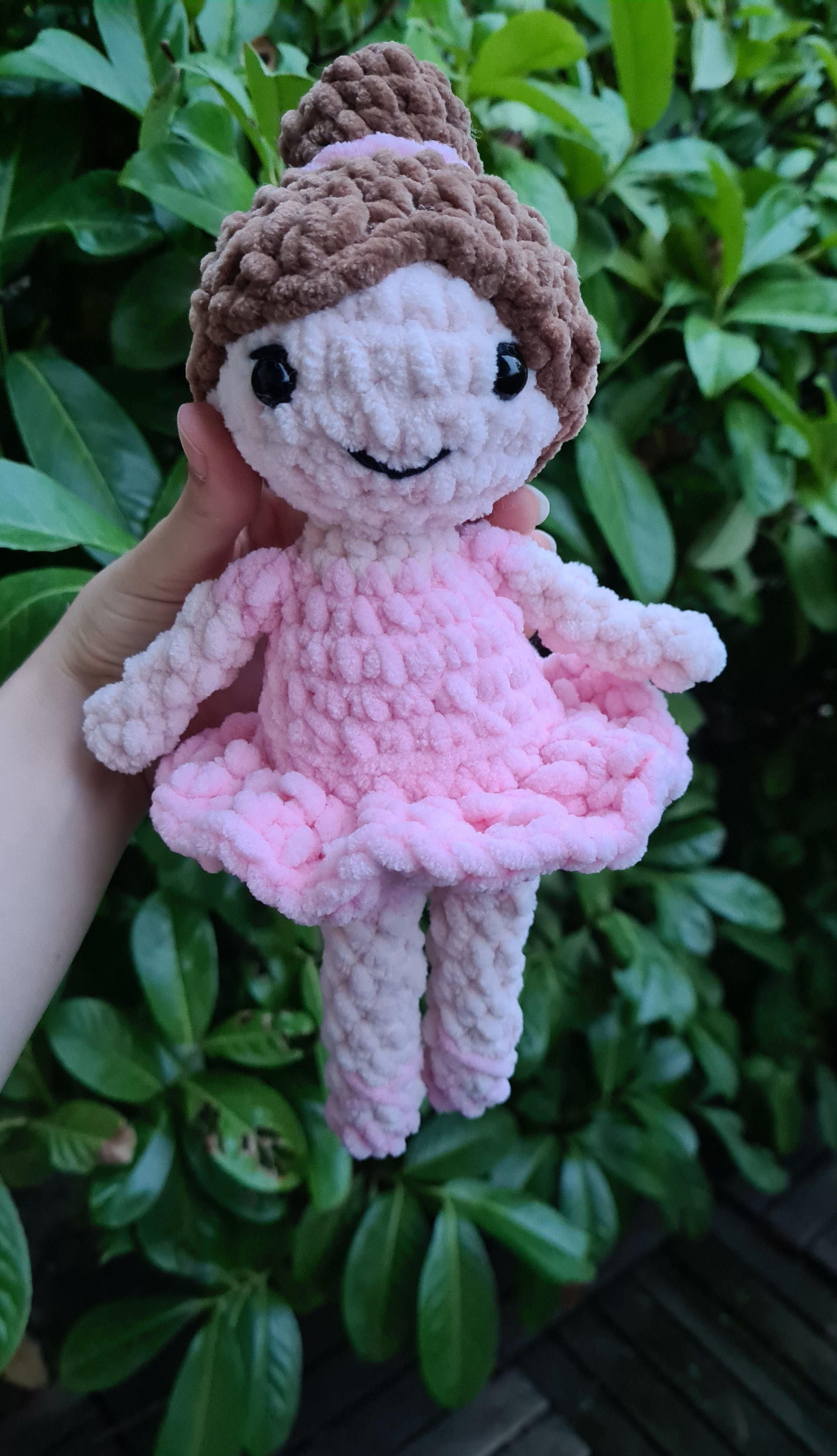 Petite poupée danseuse sur commande