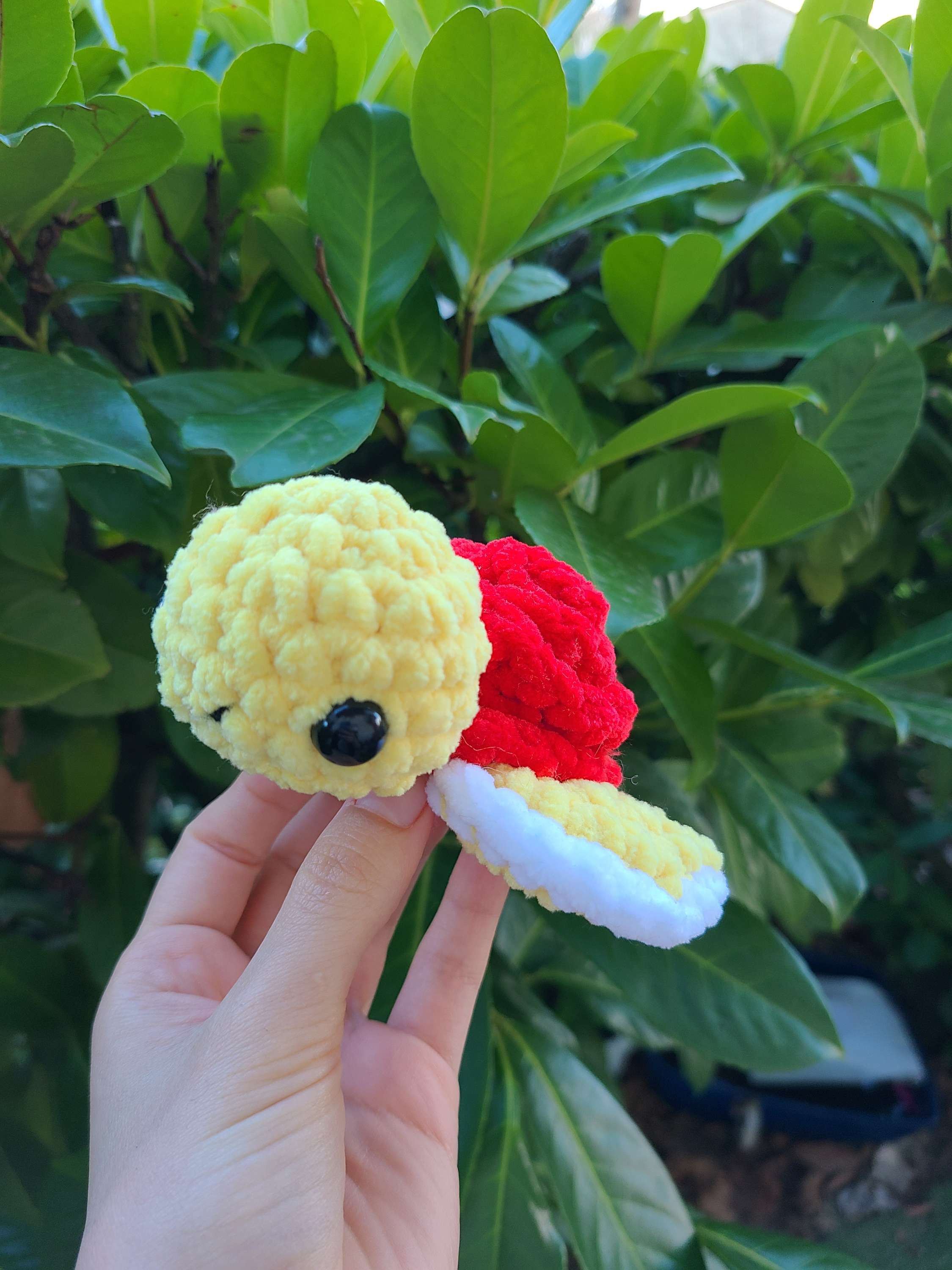 Petite peluche tortue inspirée de Belle