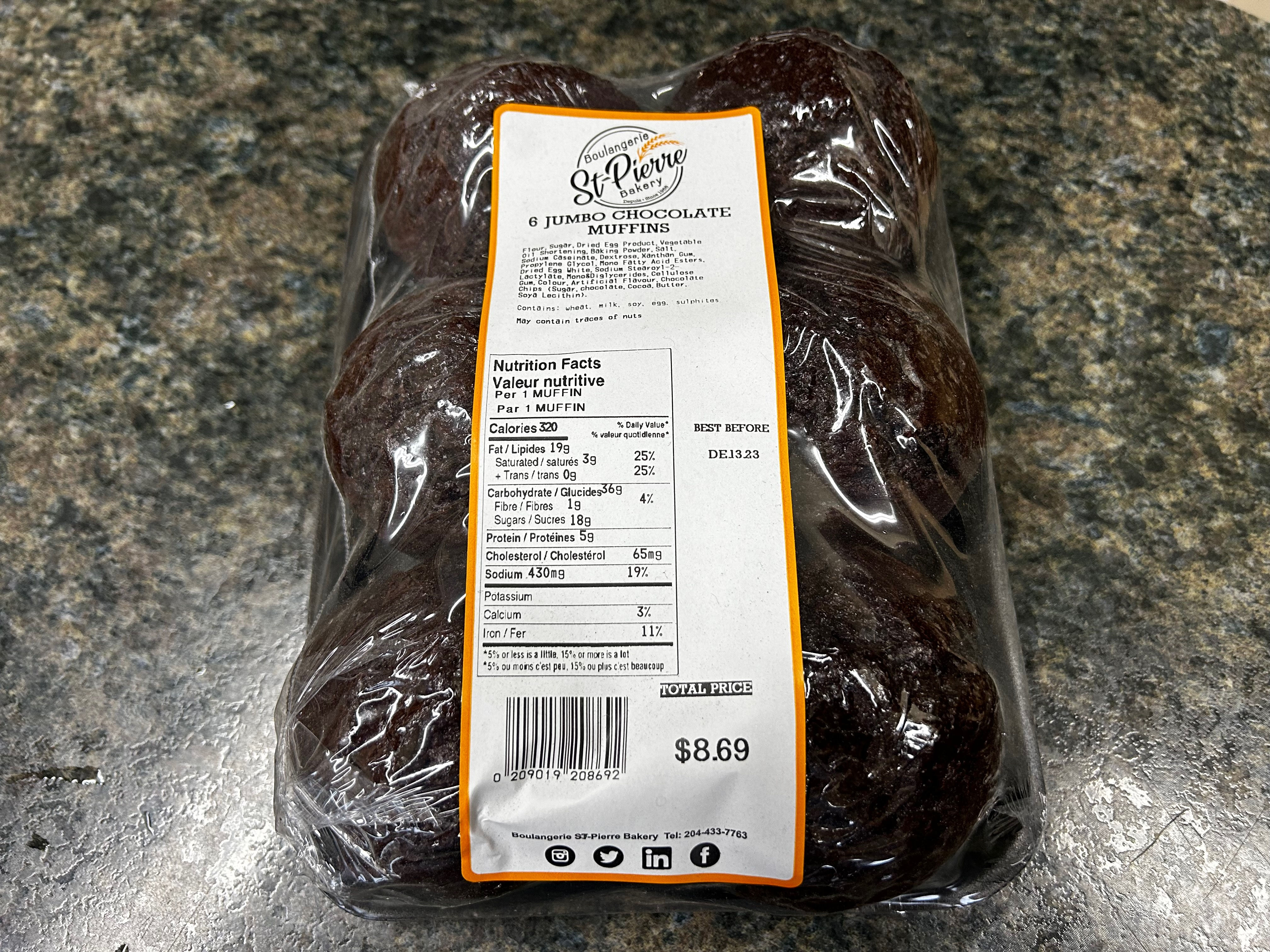 Chocolate Muffins (6)