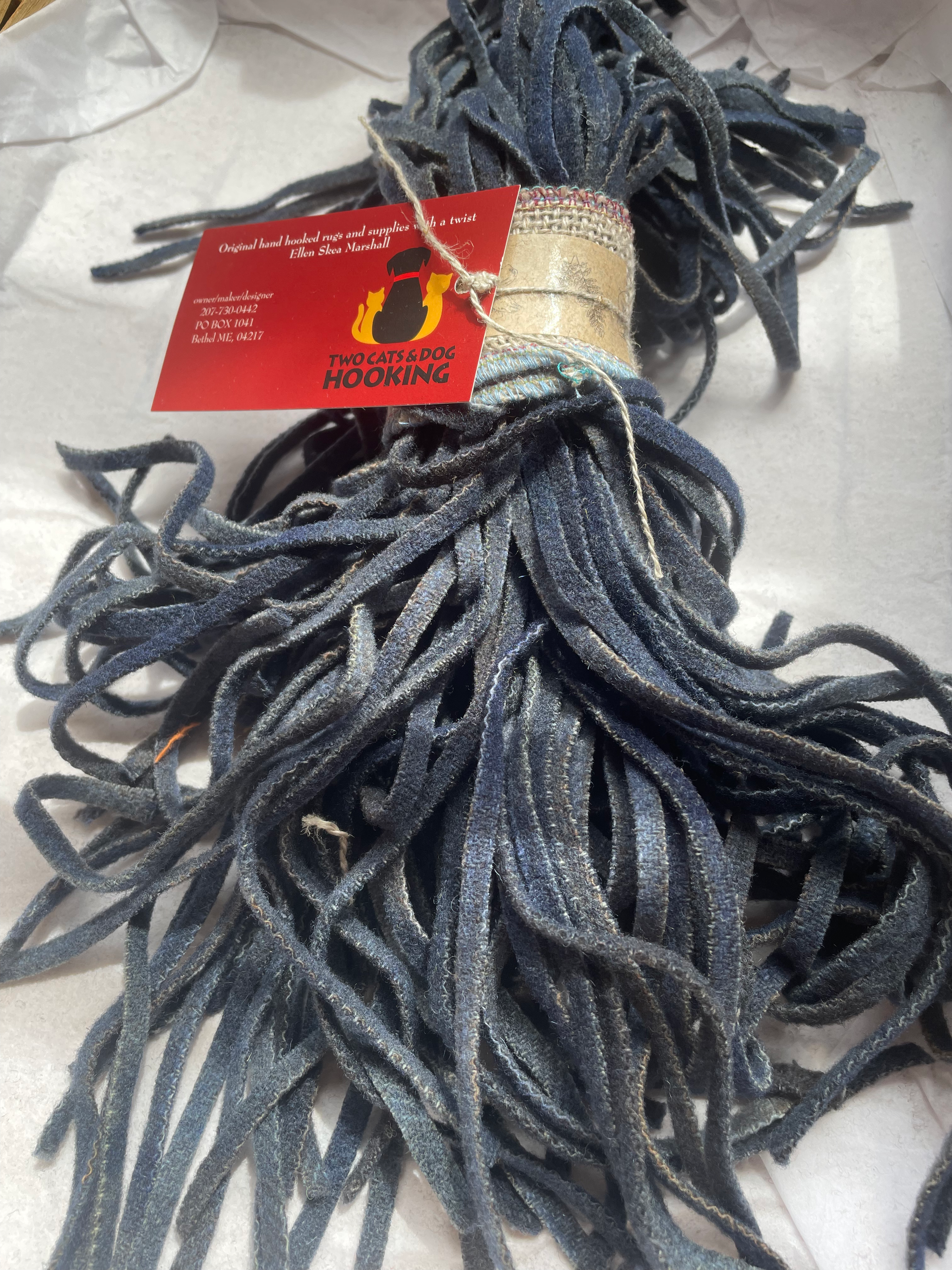 Hand dyed wool strips, "Darker Gray"