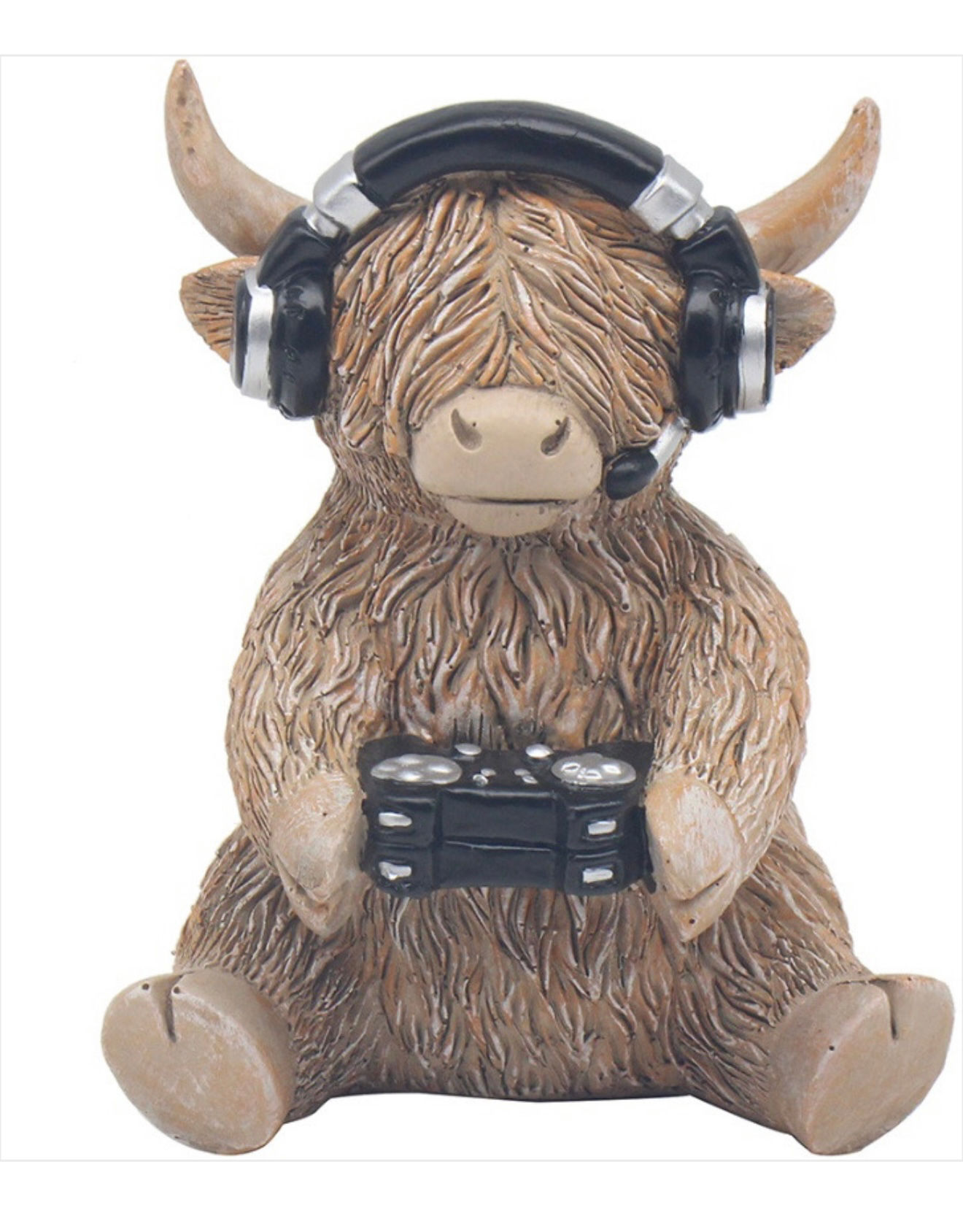 GAMER HIGHLAND COW ORNAMENT