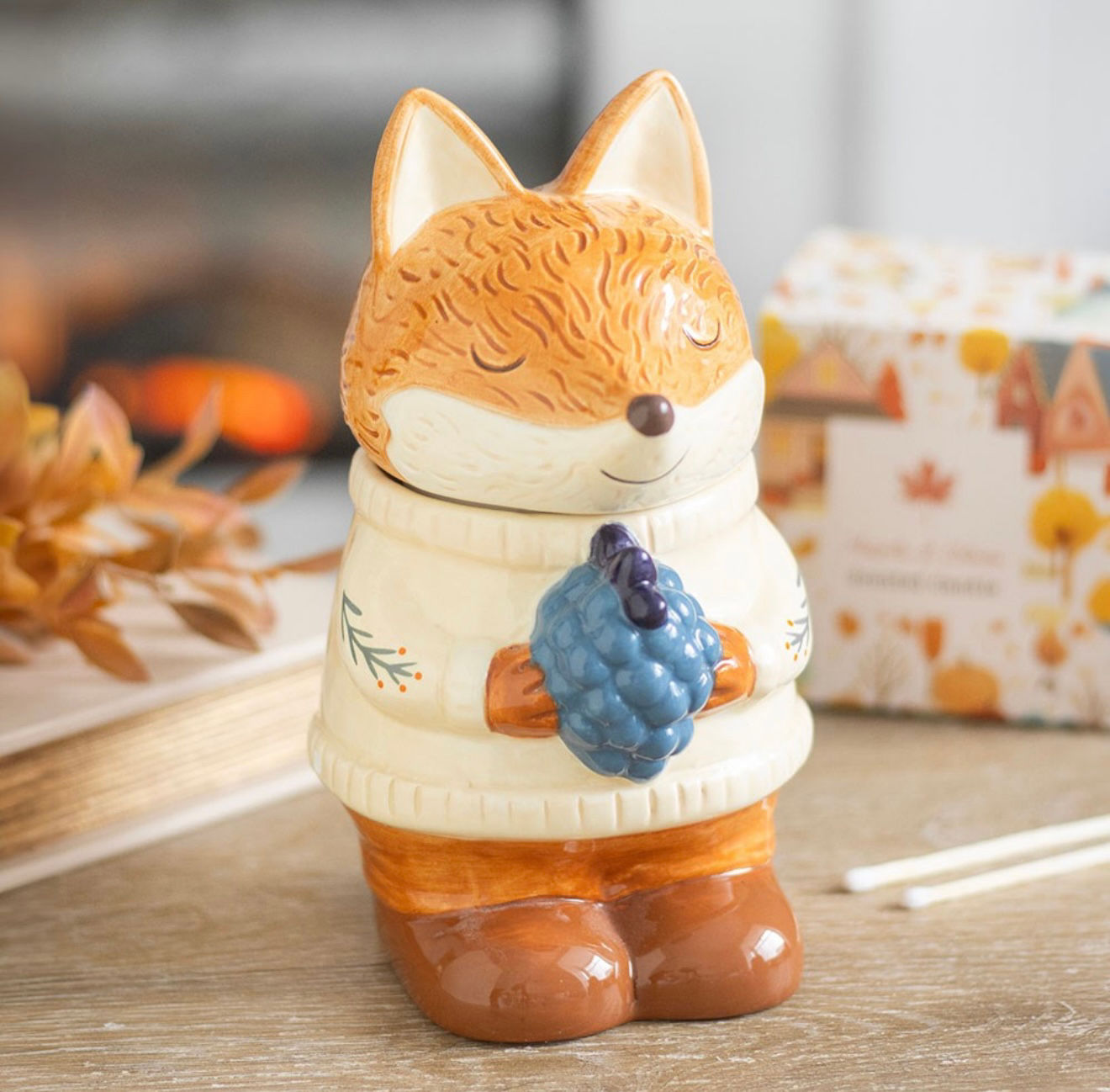 FLYNN FOX OIL BURNER AND WAX WARMER