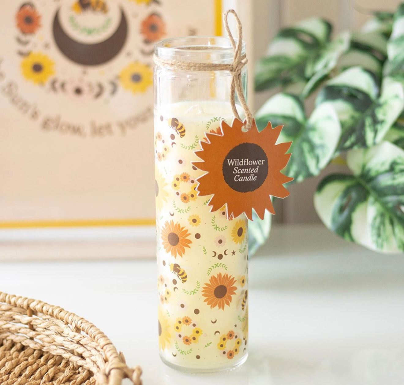 BEE RADIANT WILDFLOWER TUBE CANDLE