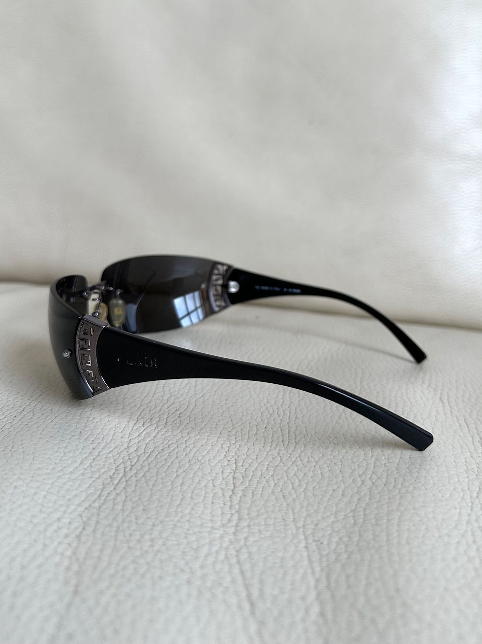 Miniatura: Y2K Fendi Black Rimless Sunglasses & Case