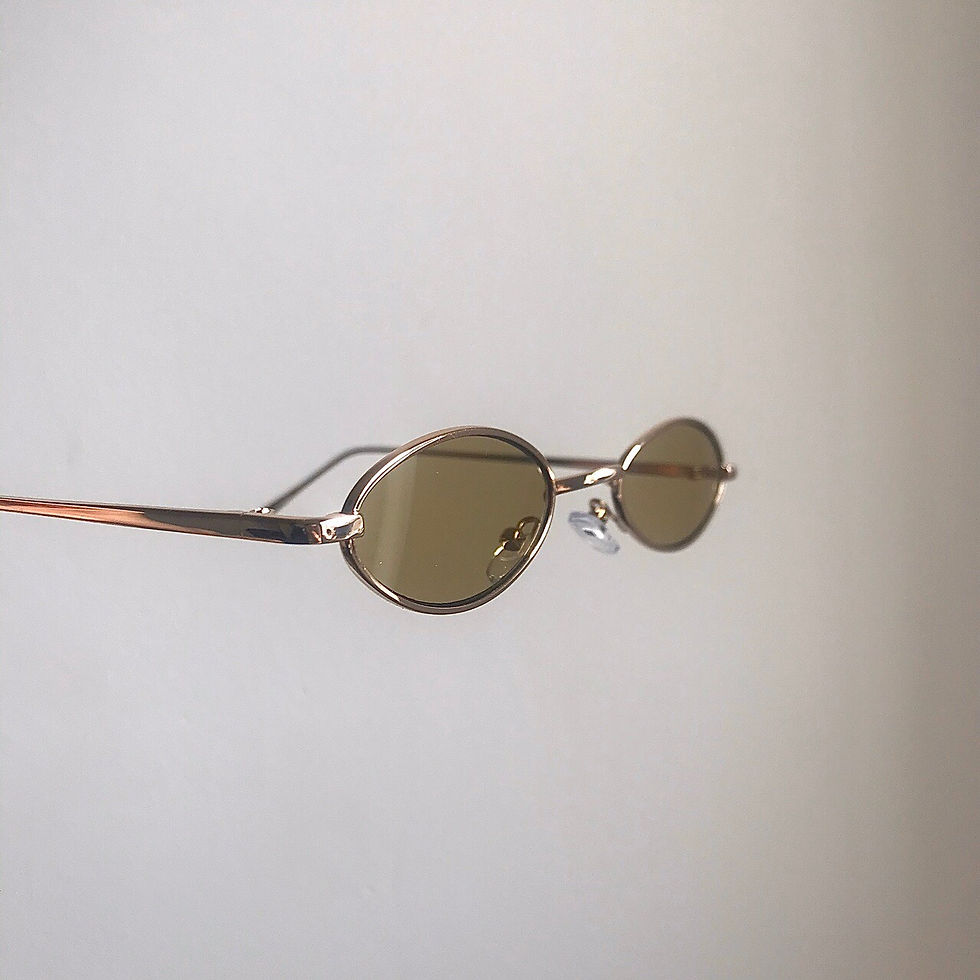 Thumbnail: Retro Oval Tinted Sunglasses