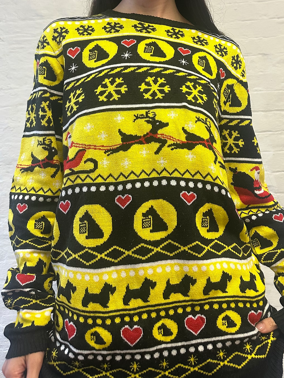 Miniature : 90s Yellow & Nectar Dog, Santa, Reindeers & Snowflakes Knit Christmas Jumper