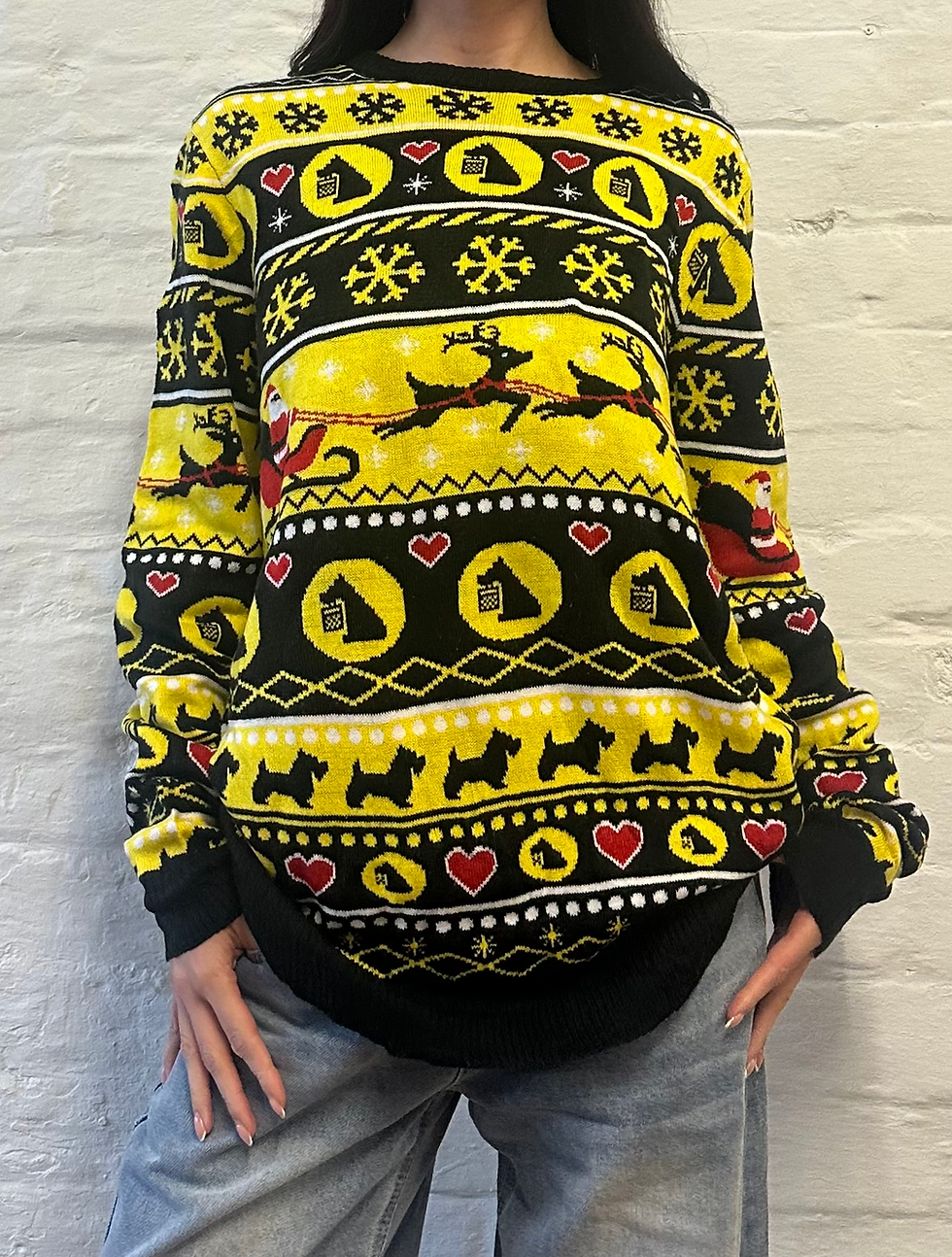 Miniaturbild: 90s Yellow & Nectar Dog, Santa, Reindeers & Snowflakes Knit Christmas Jumper