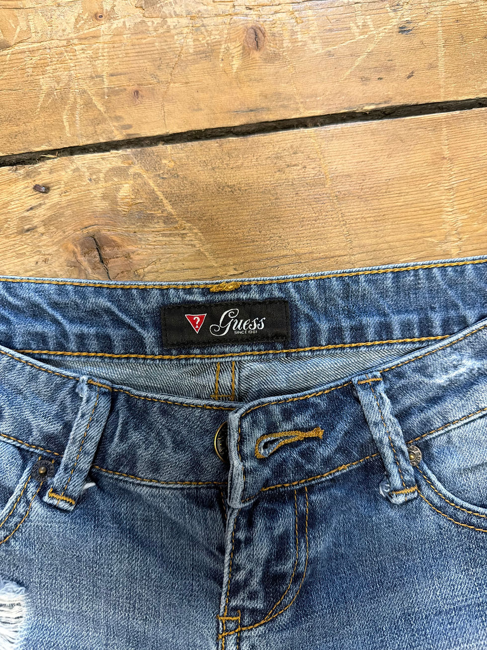 Miniature : Vintage Y2K Guess Washed Denim Low Rise Mini Shorts | Waist 27