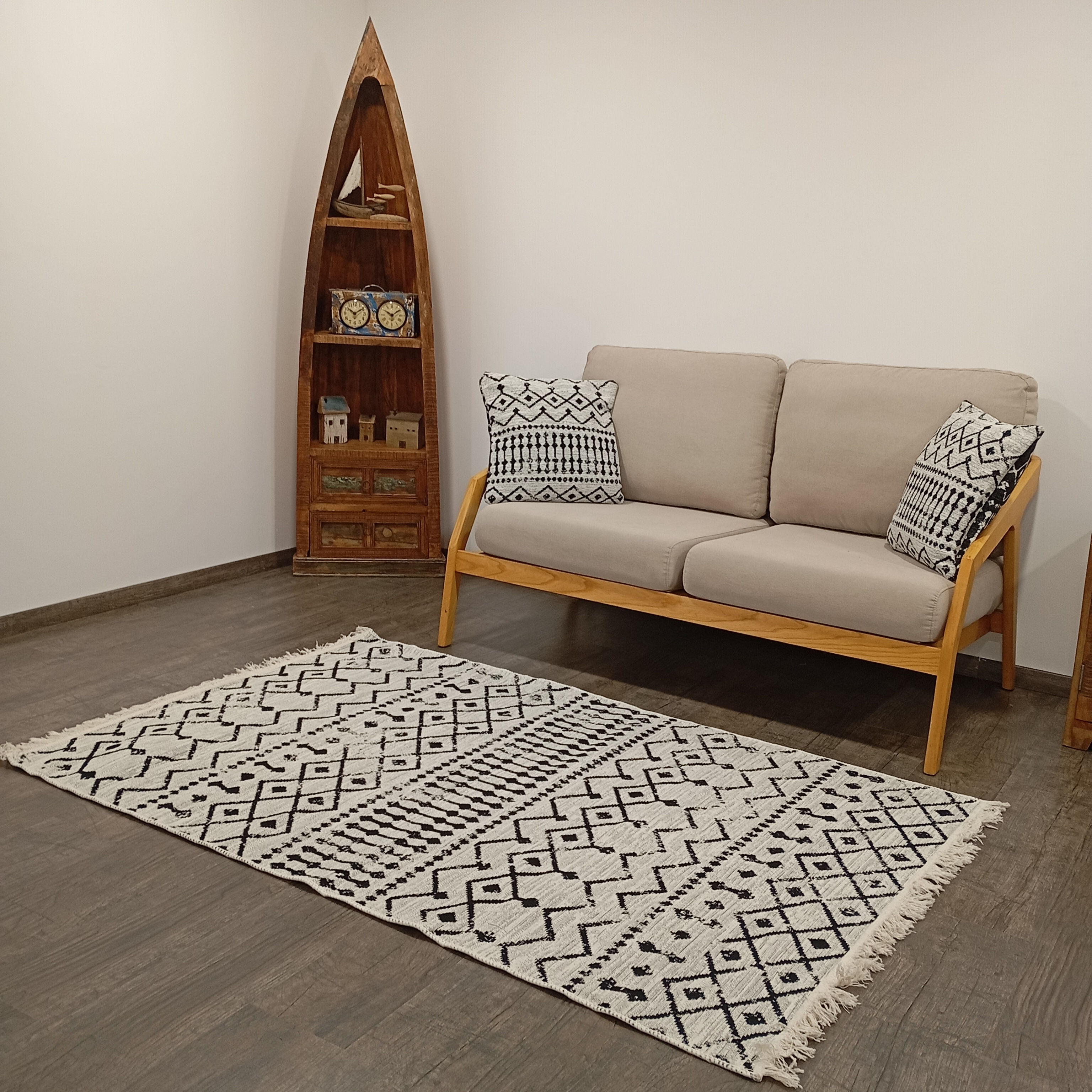 Rug Double-Sided White/Black
